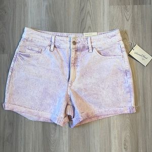 🌟Vintage Midi Shorts - Women’s Size 10/30🌟